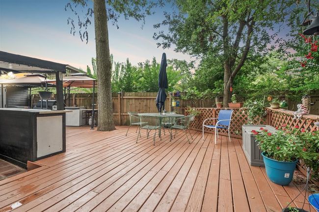 Enjoy the outdoors? Look no further. | Image 29