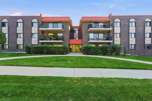 101-1255 W Prospect Ave, Mount Prospect, IL, 60056-2252 | Card Image