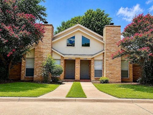 2322 Summer Place Dr, Arlington, TX, 76014-1903 | Card Image