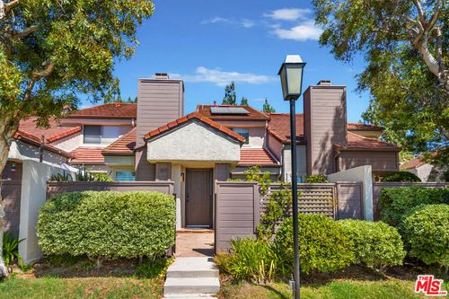 1017 Via Colinas, Westlake Village, CA, 91362-5002 | Card Image