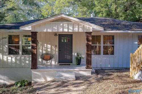 1611 Wells Ave Se, Huntsville, AL, 35801-1927 | Card Image