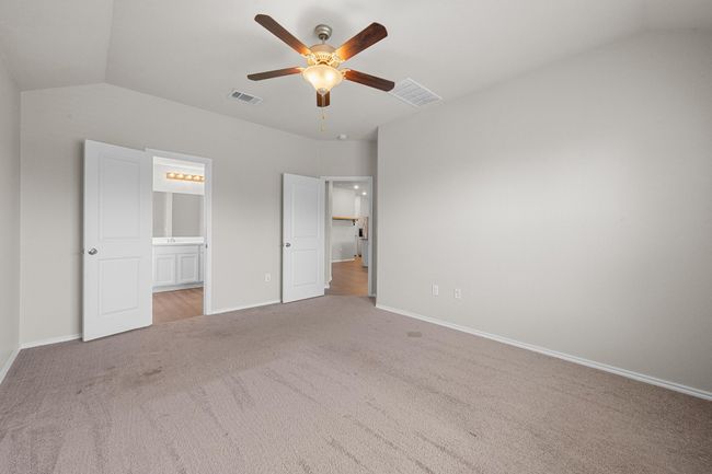 5817 Bell Tower Ln, House other with 3 bedrooms, 2 bathrooms and 4 parking in Austin TX | Image 8