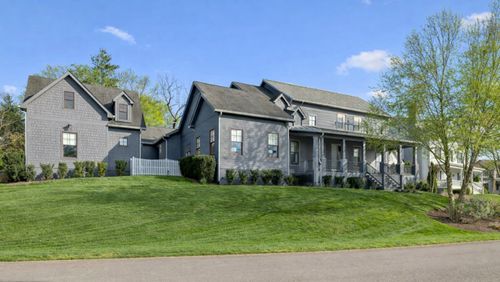 111 Harlinsdale Ct, Franklin, TN, 37069-2202 | Card Image