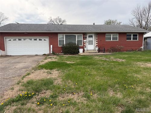 4025 Braden Ave, Granite City, IL, 62040-2202 | Card Image