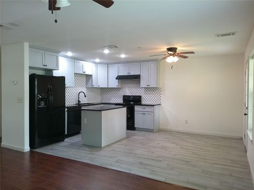 unit-3-22262 Adams St, Porter, TX, 77365-7182 | Card Image