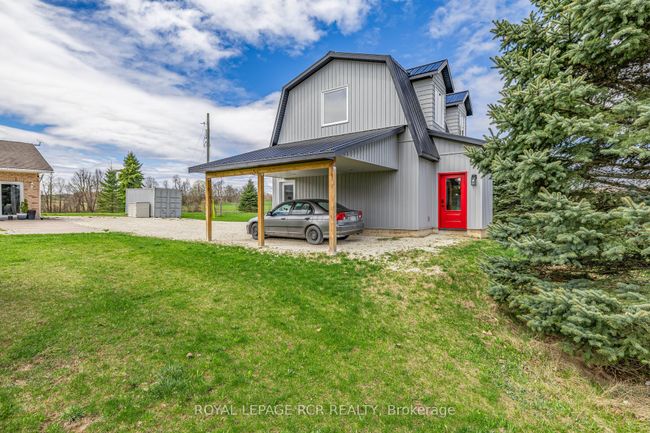 958375 7 Th Line E, House other with 4 bedrooms, 2 bathrooms and 8 parking in Mulmur ON | Image 30