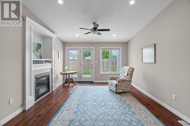 40 Devon Dr, Townhouse with 2 bedrooms, 2 bathrooms and 2 parking in Exeter ON | Image 21