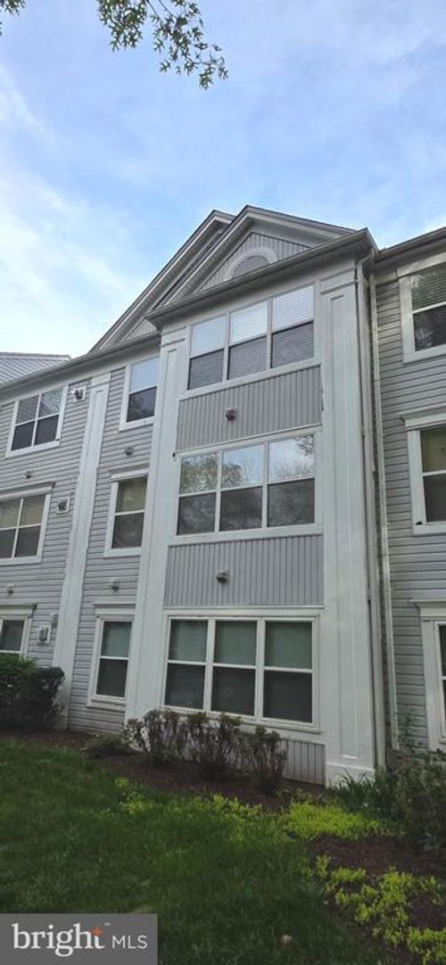 9-32-14201 Woolen Oak Ct, SILVER SPRING, MD, 20906-6211 | Card Image