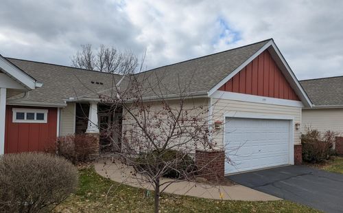 1099 Barclay St, Saint Paul, MN, 55106-2870 | Card Image