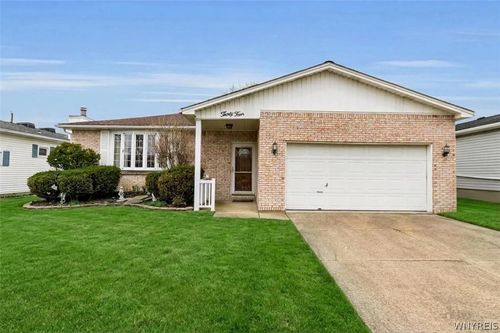 34 S Transit Hill Drive, Cheektowaga, NY, 14043 | Card Image