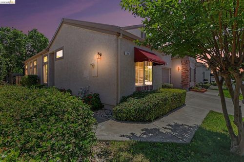 300 Winesap Dr, Brentwood, CA, 94513 | Card Image