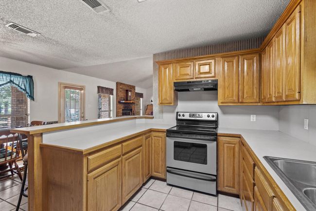 9400 Timbercreek Dr, House other with 3 bedrooms, 2 bathrooms and null parking in Bonham TX | Image 12