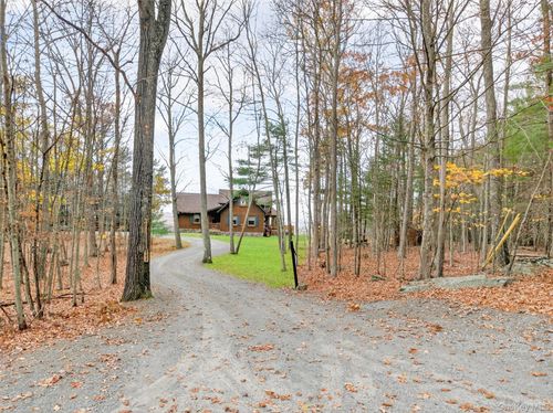 152 Wood Oak Dr, Narrowsburg, NY, 12764-5831 | Card Image