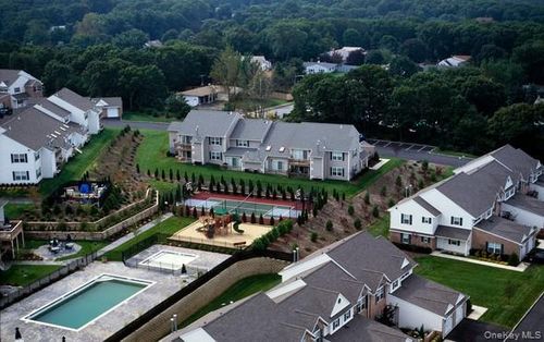148-148 Horizon View Dr, Farmingville, NY, 11738-3045 | Card Image