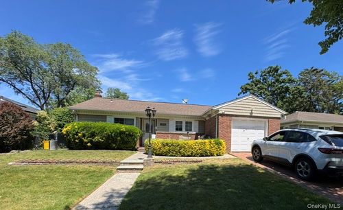 1498 Kew Ave, Hewlett, NY, 11557-1415 | Card Image