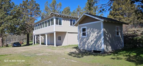 28205 Drews Rd, Chiloquin, OR, 97624-5976 | Card Image