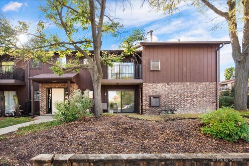 apt-202-55 W 64th St, Westmont, IL, 60559-3115 | Card Image