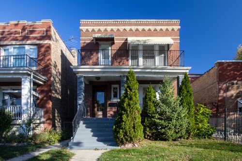 1-4904 W School Street, Chicago, IL, 60641 | Card Image
