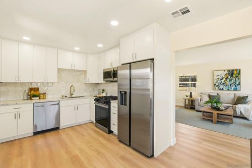 12043 Gay Rio, Lakeside, CA, 92040 | Card Image
