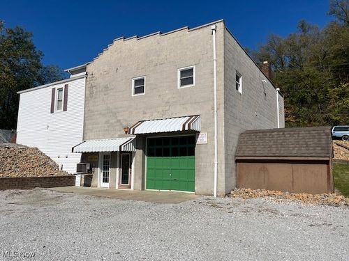 53840 National Rd, Bridgeport, OH, 43912-7733 | Card Image