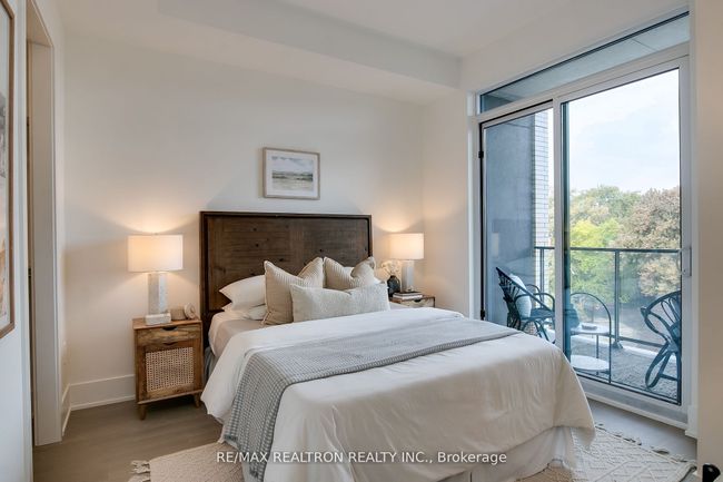 404 - 495 Logan Ave, Condo with 2 bedrooms, 2 bathrooms and 1 parking in Toronto ON | Image 12