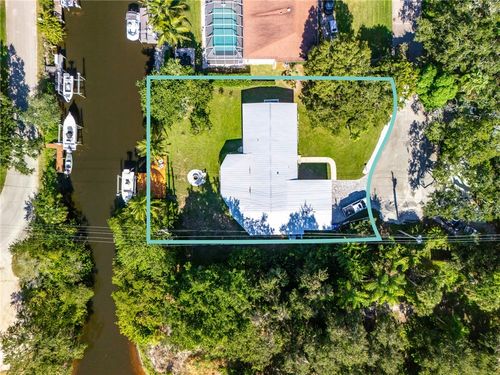 3001 Nassau Dr, Vero Beach, FL, 32960-4991 | Card Image