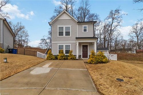 2417 Kings Cross Ct, Winston Salem, NC, 27127-6937 | Card Image