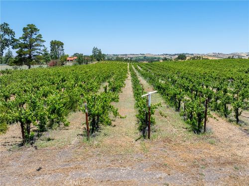 175 White Hawk Ln, Templeton, CA, 93465 | Card Image