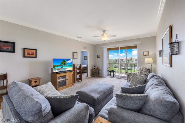 APT-646 - 8550 Kingbird Loop, Condo with 2 bedrooms, 2 bathrooms and null parking in ESTERO FL | Image 4
