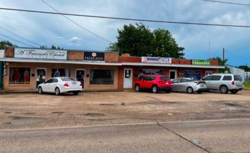 712 N Main St, Duncanville, TX, 75116-5228 | Card Image