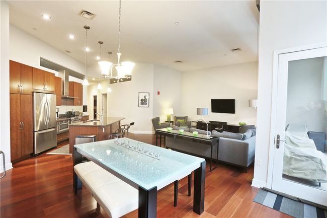 APT-301 - 941 Penn Ave, Condo with 3 bedrooms, 2 bathrooms and null parking in Pittsburgh PA | Image 11