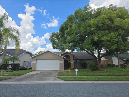 8211 Ne Matthew Drive, NEW PORT RICHEY, FL, 34653 | Card Image