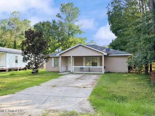 6096 W Chickasaw St, Bay Saint Louis, MS, 39520-8103 | Card Image