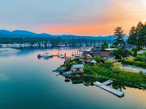 4744 Brenton-Page Rd, Ladysmith, BC, V9G1L7 | Card Image