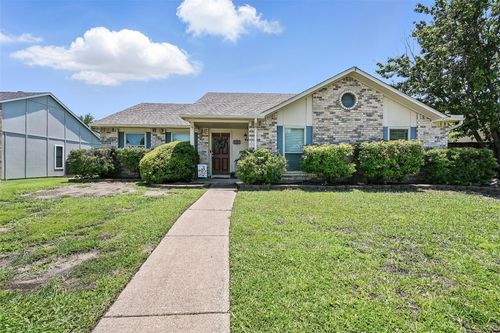 856 Warwick Dr, Plano, TX, 75023-6808 | Card Image