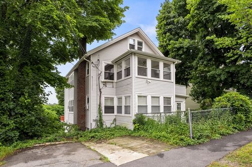 28-28 S Central Ave, Quincy, MA, 02170-4008 | Card Image