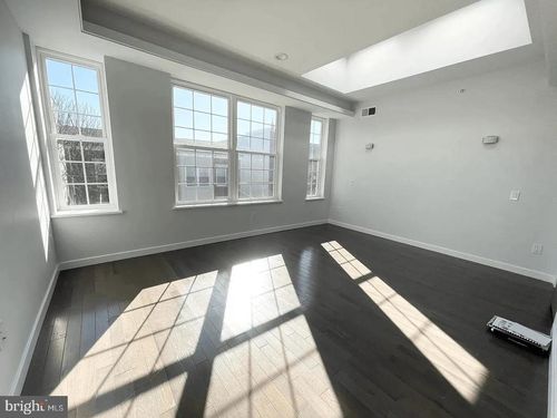 1334 N 7th St, Philadelphia, PA, 19122-4149 | Card Image