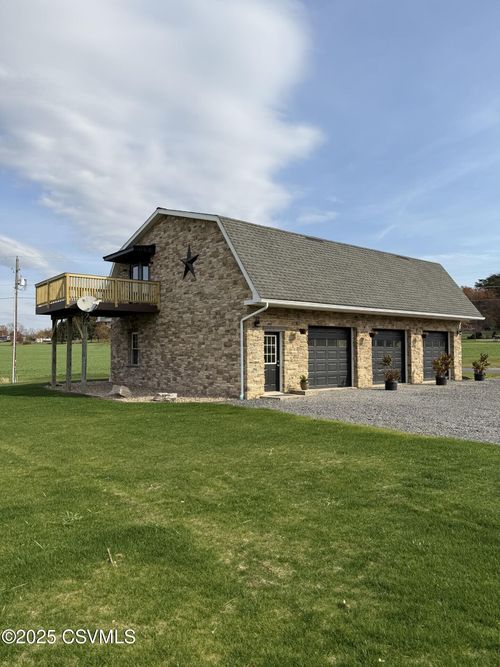 37 Horseshoe Bend Rd, Middleburg, PA, 17842-9446 | Card Image