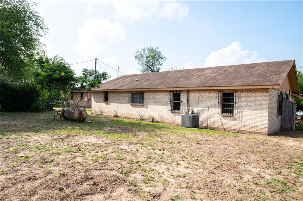 Residential in Sullivan City 4