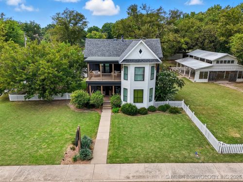 924 Main St, Broken Arrow, OK, 74012-5531 | Card Image