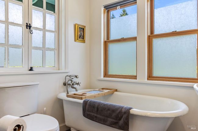65401 Highway 271, House other with 5 bedrooms, 3 bathrooms and 5 parking in Leggett CA | Image 15