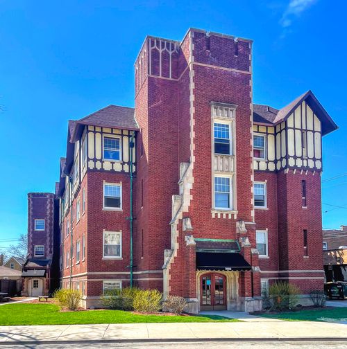 apt-104-3302 Kenilworth Ave, Berwyn, IL, 60402-3458 | Card Image
