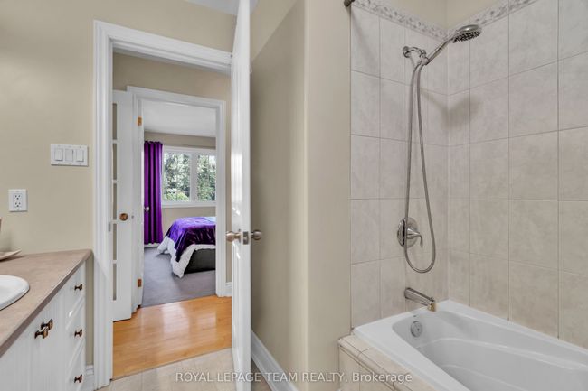 5705 Lombardy Dr, House other with 5 bedrooms, 4 bathrooms and 8 parking in Osgoode ON | Image 21
