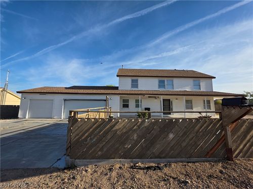 1590 Mustang Dr, Henderson, NV, 89002-8745 | Card Image