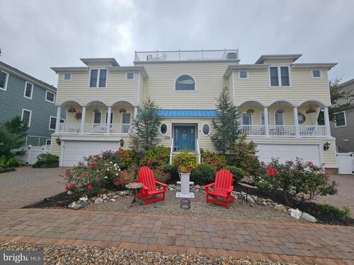 10 E 34th St, LONG BEACH TOWNSHIP, NJ, 08008 | Card Image