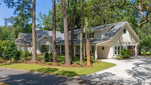 1 Sparrow Hawk Ct, Hilton Head Island, SC, 29926-1947 | Card Image