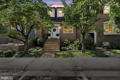6328 Golf Course Sq, ALEXANDRIA, VA, 22307-1225 | Card Image