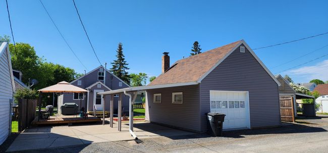 Rear Exterior | Image 13