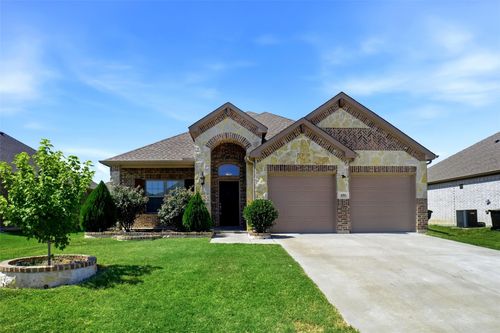 686 Navasota Dr, Crandall, TX, 75114-0195 | Card Image
