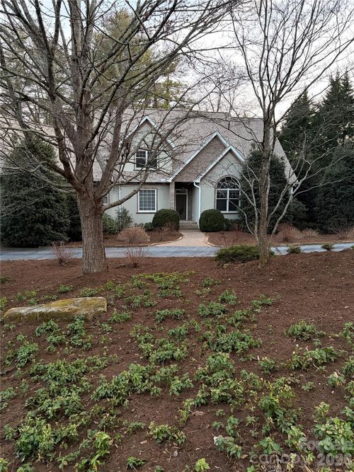 110 Fox Chase, Hendersonville, NC, 28739-6992 | Card Image